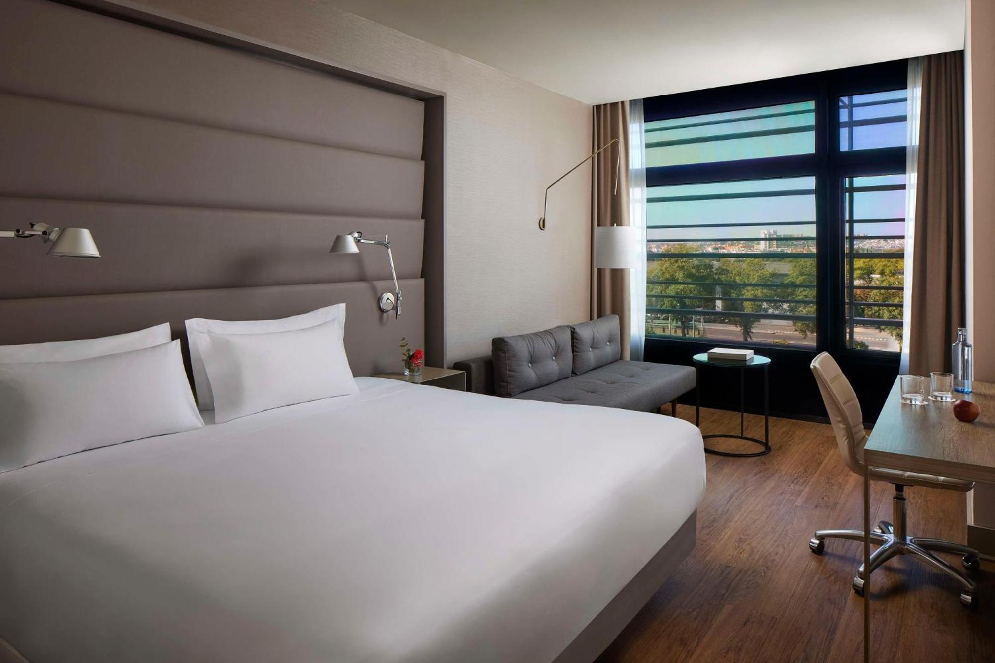 Nh Plaza De Armas Hotel Séville